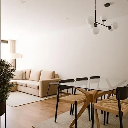 Souto Village - By Met - Private Pool & Lemon Farm 빌라 *