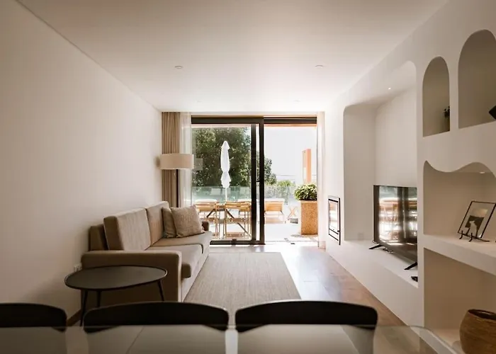 Souto Village - By Rowdhouses - Private Pool & Lemon Farm Villa